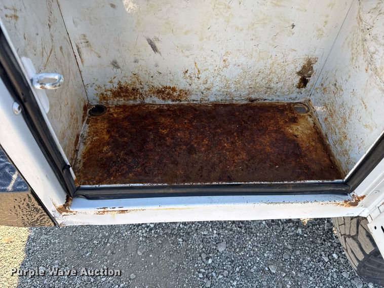 image for item EG2404 2015 Ford F350 Super Duty SuperCab utility bed pickup truck