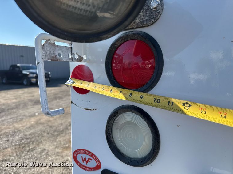 image for item EG2404 2015 Ford F350 Super Duty SuperCab utility bed pickup truck