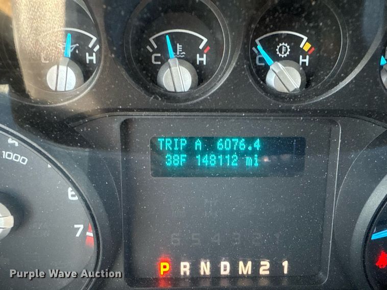 image for item EG2404 2015 Ford F350 Super Duty SuperCab utility bed pickup truck