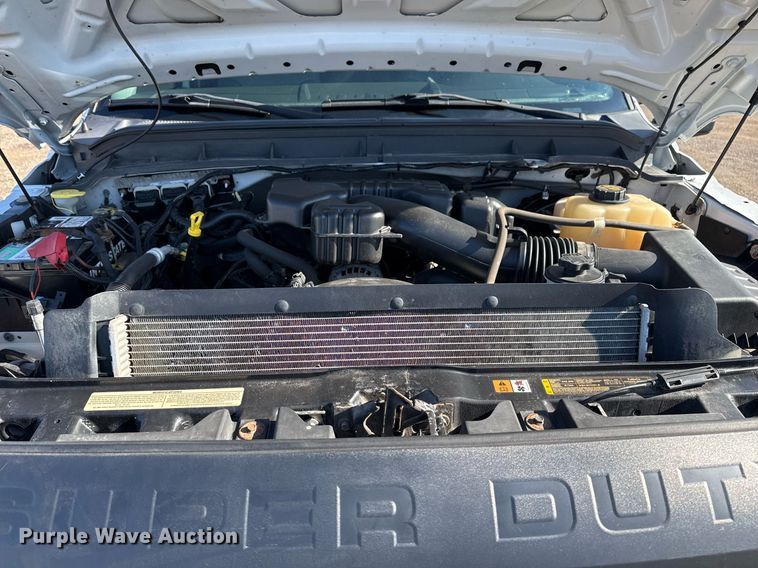 image for item EG2404 2015 Ford F350 Super Duty SuperCab utility bed pickup truck