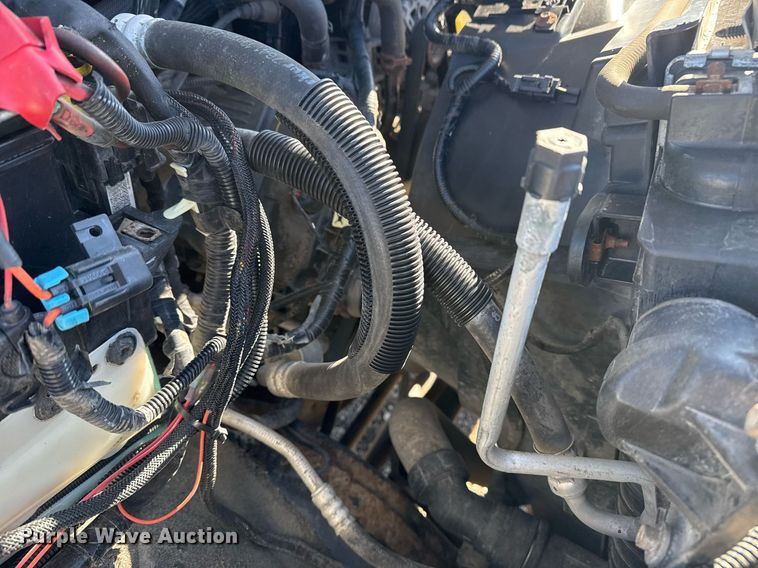 image for item EG2404 2015 Ford F350 Super Duty SuperCab utility bed pickup truck