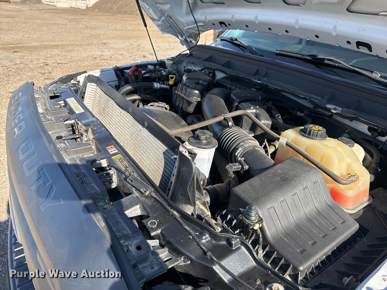 image for item EG2404 2015 Ford F350 Super Duty SuperCab utility bed pickup truck