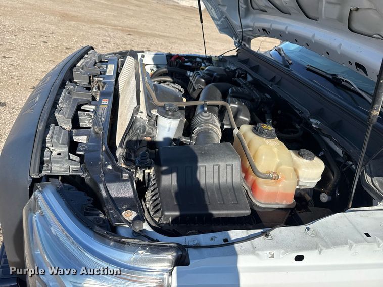 image for item EG2404 2015 Ford F350 Super Duty SuperCab utility bed pickup truck