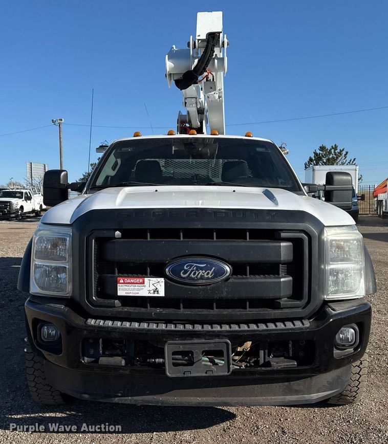 image for item EG2409 2015 Ford F550 Super Duty  SuperCab bucket truck