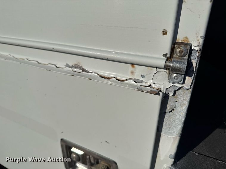 image for item EG2409 2015 Ford F550 Super Duty  SuperCab bucket truck