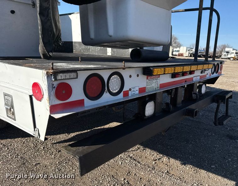 image for item EG2409 2015 Ford F550 Super Duty  SuperCab bucket truck