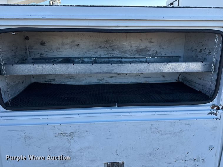 image for item EG2409 2015 Ford F550 Super Duty  SuperCab bucket truck