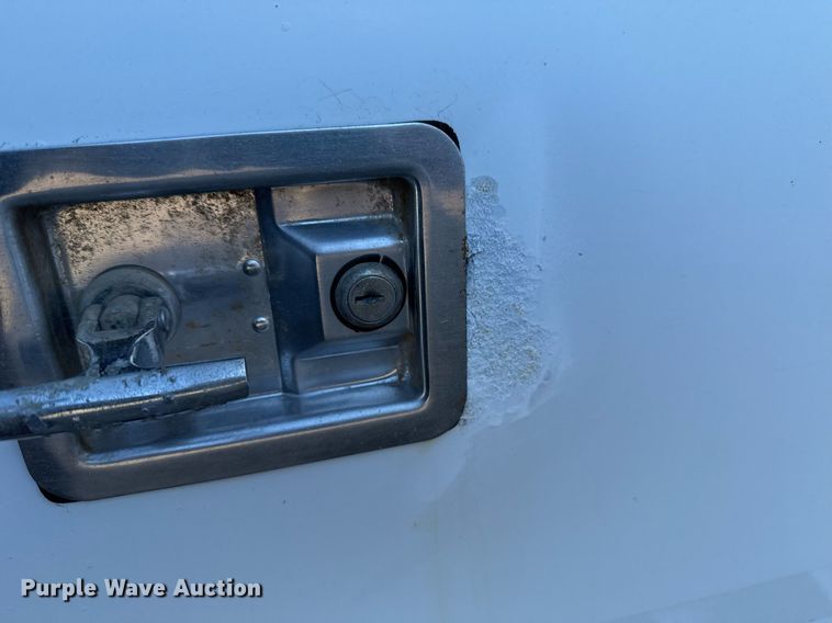 image for item EG2409 2015 Ford F550 Super Duty  SuperCab bucket truck