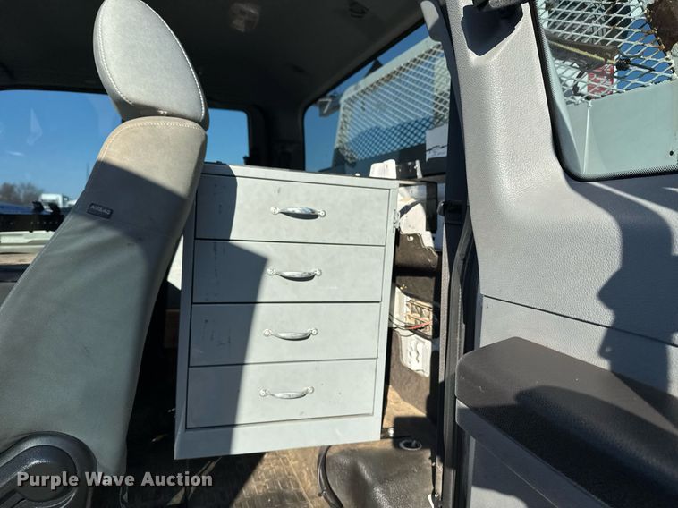 image for item EG2409 2015 Ford F550 Super Duty  SuperCab bucket truck