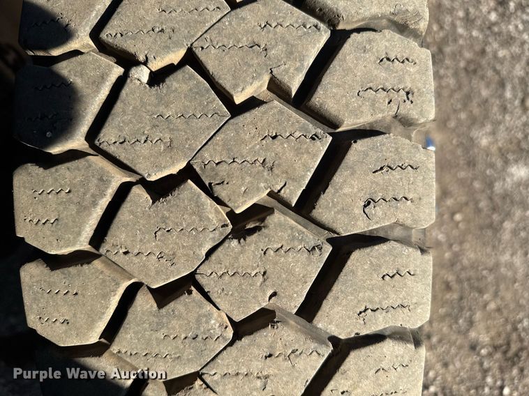 image for item EG2409 2015 Ford F550 Super Duty  SuperCab bucket truck