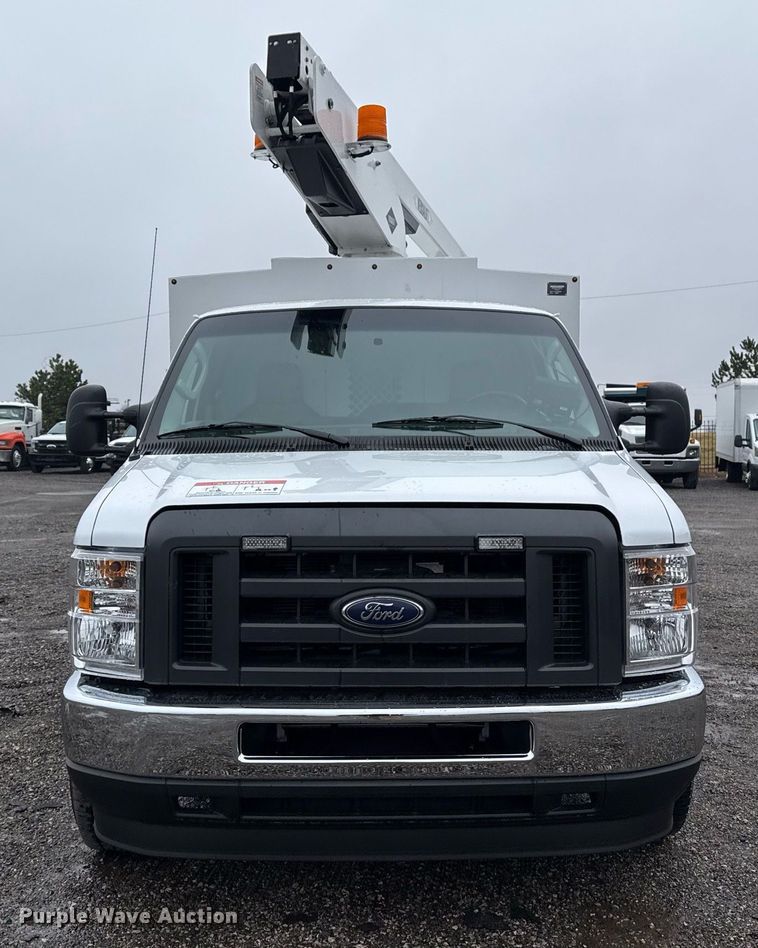 image for item EG2415 2022 Ford E350 Super Duty van with bucket lift