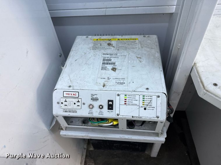 image for item EG2415 2022 Ford E350 Super Duty van with bucket lift