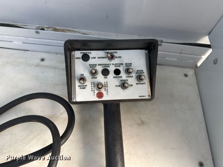 image for item EG2415 2022 Ford E350 Super Duty van with bucket lift