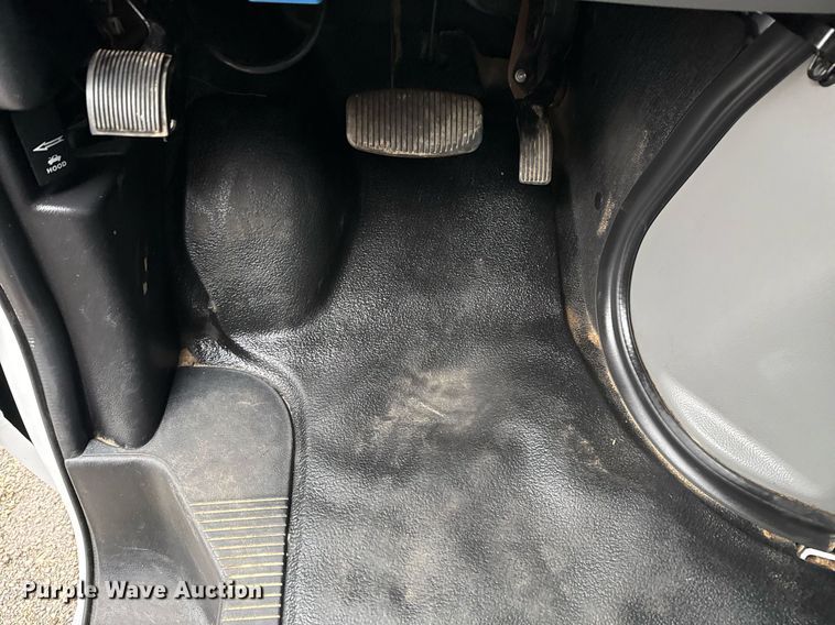 image for item EG2415 2022 Ford E350 Super Duty van with bucket lift