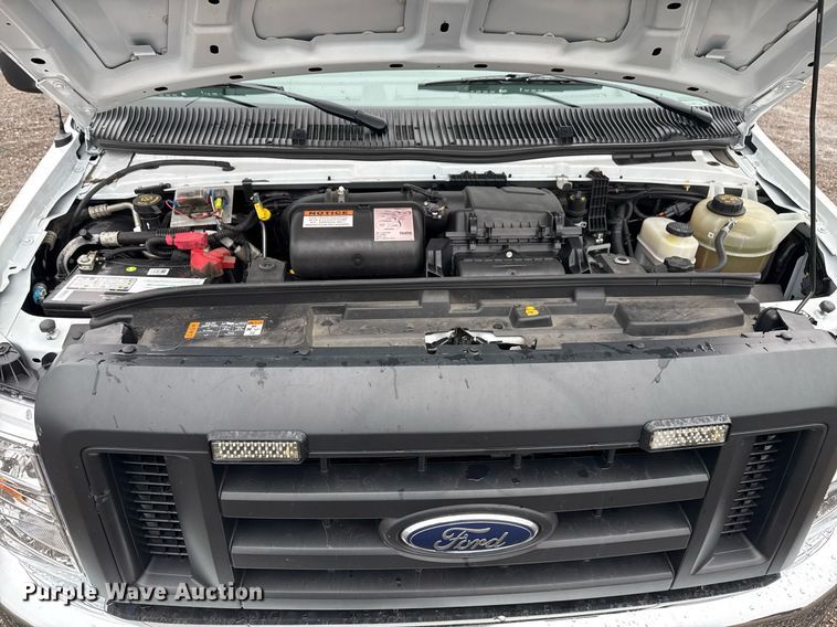 image for item EG2415 2022 Ford E350 Super Duty van with bucket lift