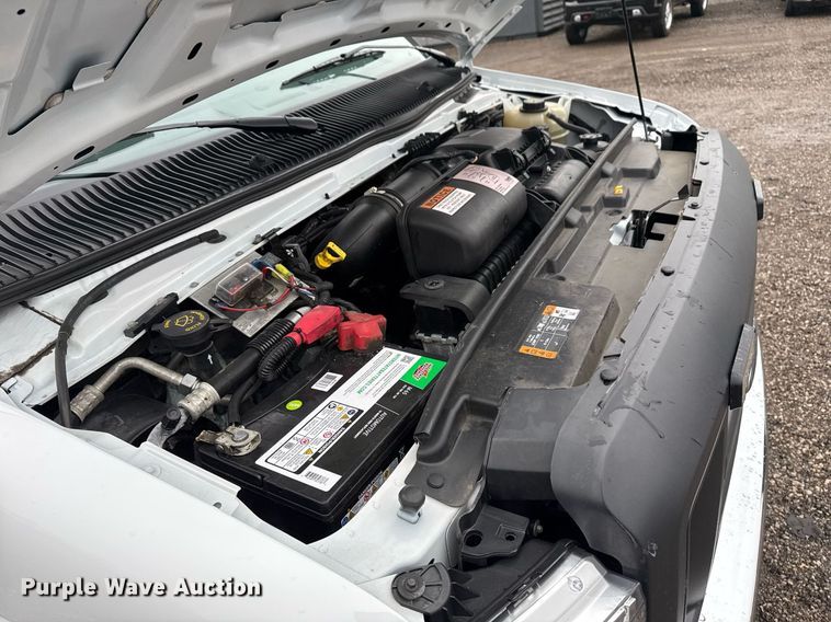 image for item EG2415 2022 Ford E350 Super Duty van with bucket lift