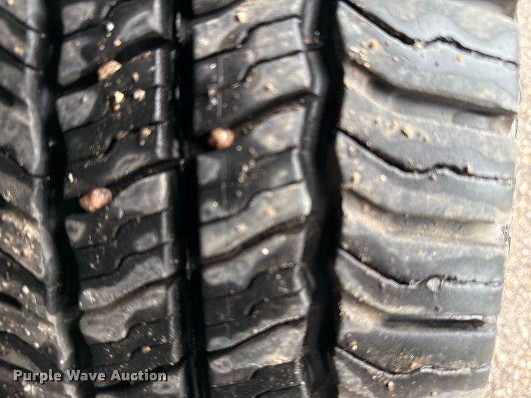 image for item EG2415 2022 Ford E350 Super Duty van with bucket lift