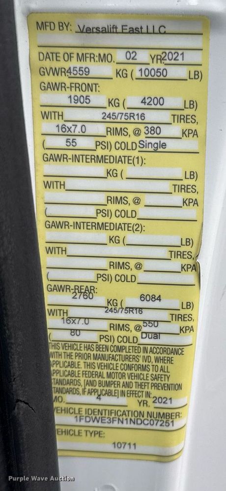 image for item EG2415 2022 Ford E350 Super Duty van with bucket lift