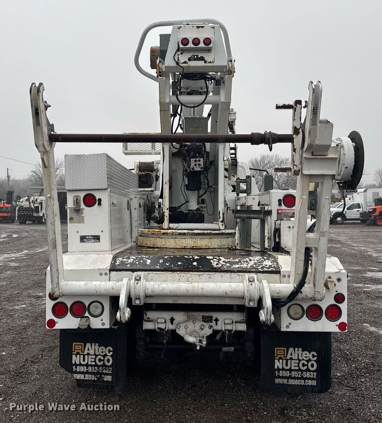 image for item EG2421 2006 International 4300 cable placer bucket truck 