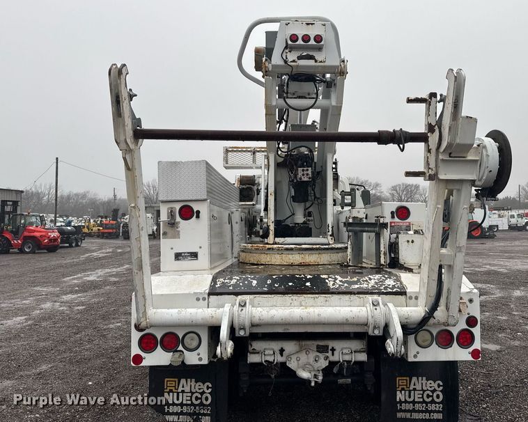 image for item EG2421 2006 International 4300 cable placer bucket truck 