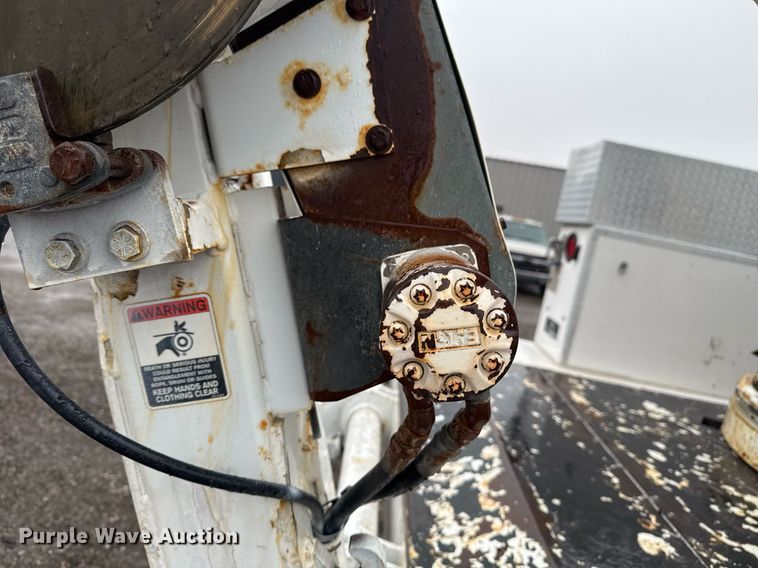 image for item EG2421 2006 International 4300 cable placer bucket truck 