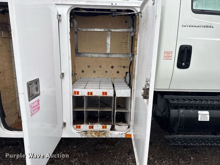 image for item EG2421 2006 International 4300 cable placer bucket truck 