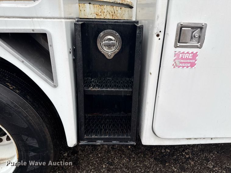 image for item EG2421 2006 International 4300 cable placer bucket truck 