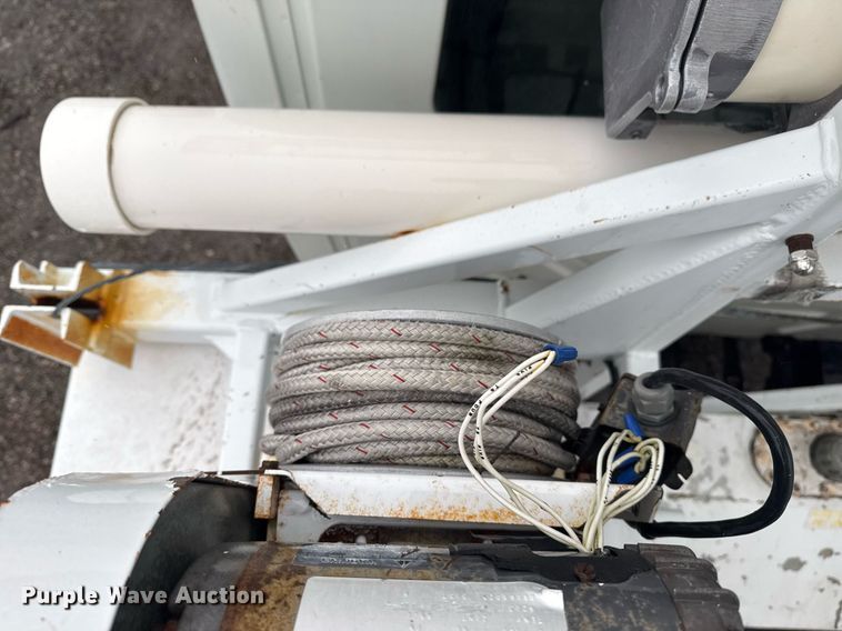 image for item EG2421 2006 International 4300 cable placer bucket truck 