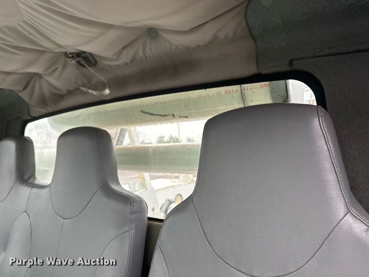 image for item EG2421 2006 International 4300 cable placer bucket truck 