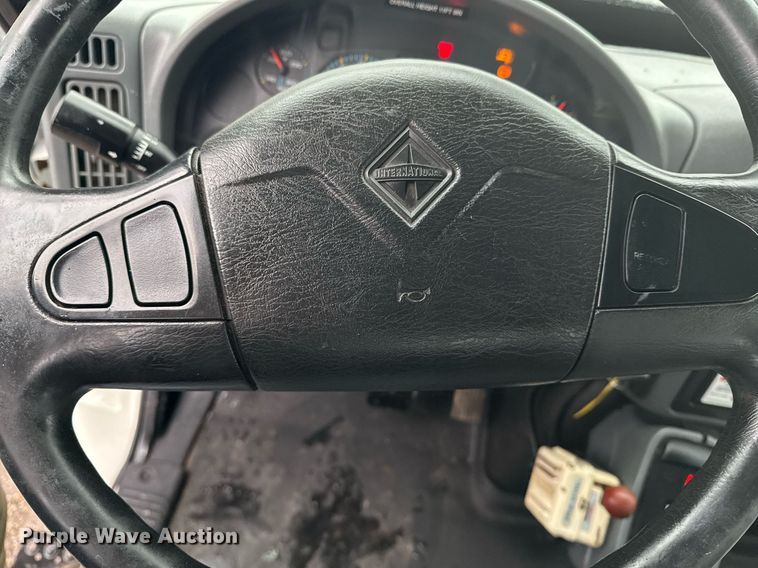 image for item EG2421 2006 International 4300 cable placer bucket truck 