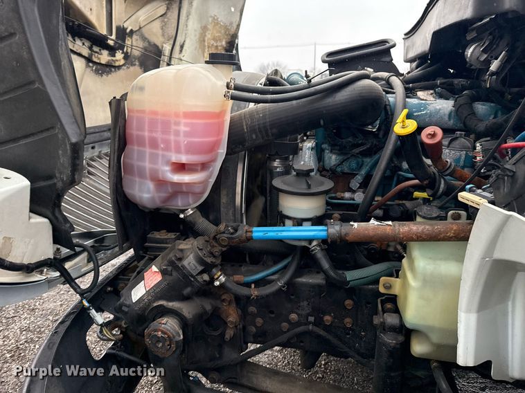 image for item EG2421 2006 International 4300 cable placer bucket truck 