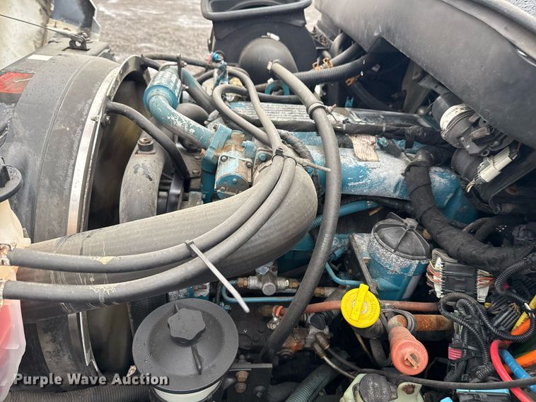 image for item EG2421 2006 International 4300 cable placer bucket truck 