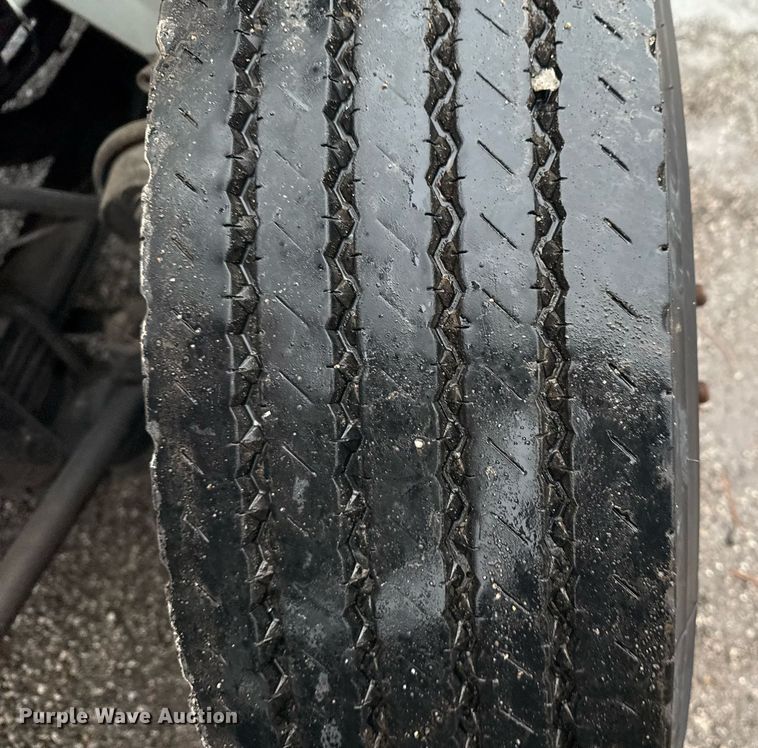 image for item EG2421 2006 International 4300 cable placer bucket truck 