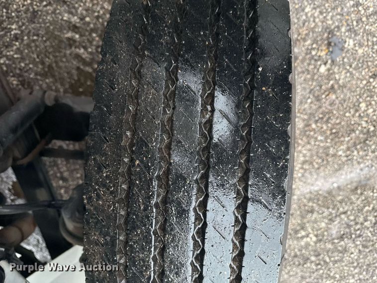 image for item EG2421 2006 International 4300 cable placer bucket truck 