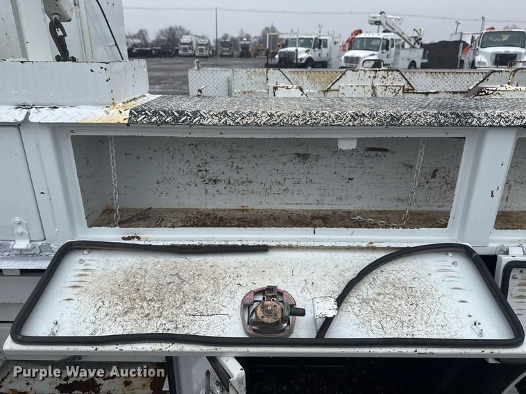 image for item EG2423 2010 Freightliner Business Class M2 crane truck