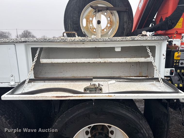 image for item EG2423 2010 Freightliner Business Class M2 crane truck