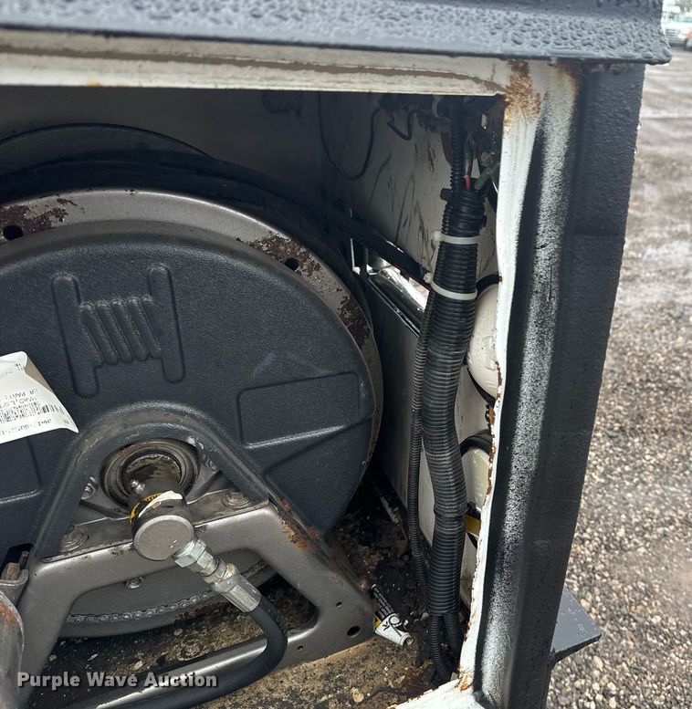 image for item EG2423 2010 Freightliner Business Class M2 crane truck