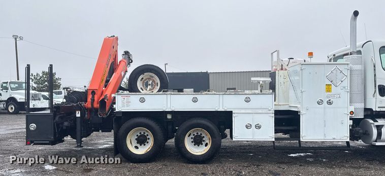 image for item EG2423 2010 Freightliner Business Class M2 crane truck