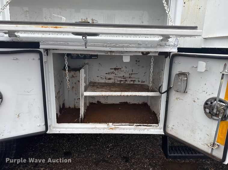 image for item EG2423 2010 Freightliner Business Class M2 crane truck