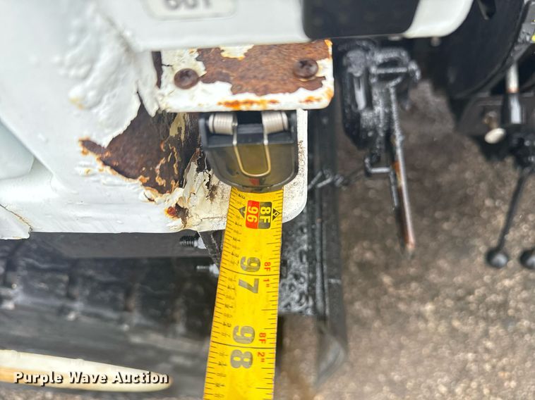 image for item EG2423 2010 Freightliner Business Class M2 crane truck