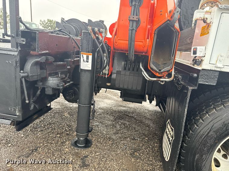 image for item EG2423 2010 Freightliner Business Class M2 crane truck