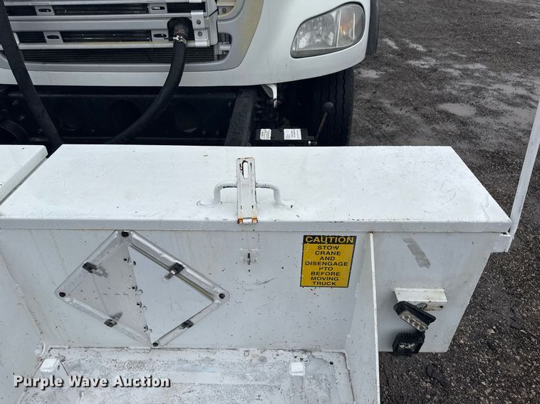 image for item EG2423 2010 Freightliner Business Class M2 crane truck