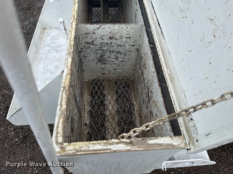 image for item EG2423 2010 Freightliner Business Class M2 crane truck