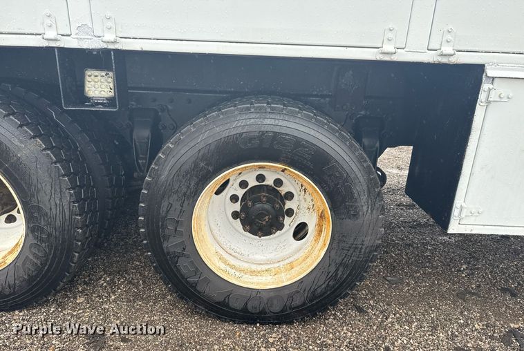 image for item EG2423 2010 Freightliner Business Class M2 crane truck