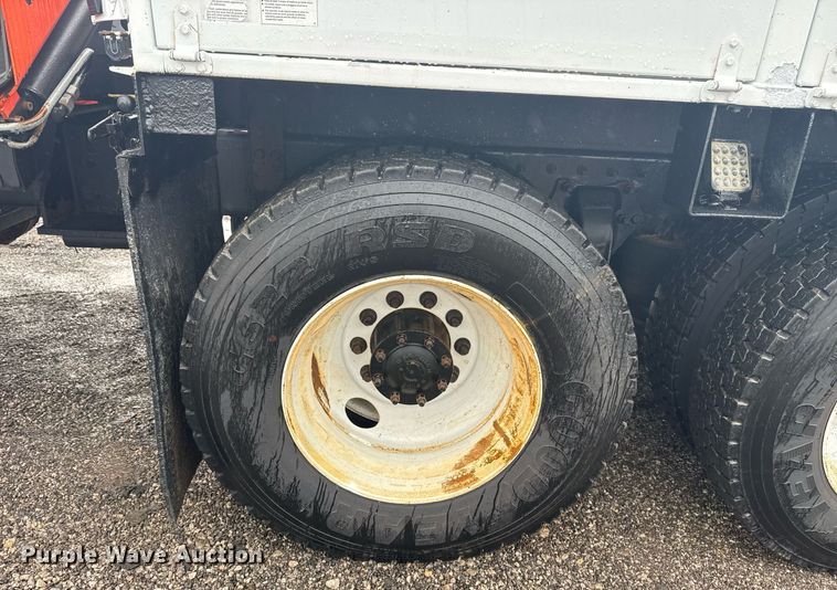 image for item EG2423 2010 Freightliner Business Class M2 crane truck