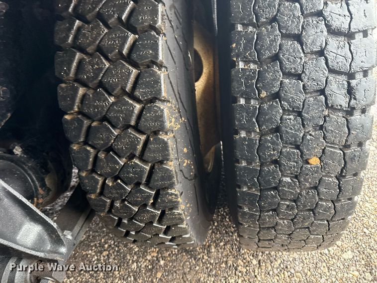 image for item EG2423 2010 Freightliner Business Class M2 crane truck