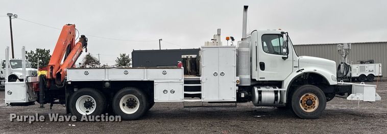 image for item EG2424 2010 Freightliner Business Class M2 crane truck