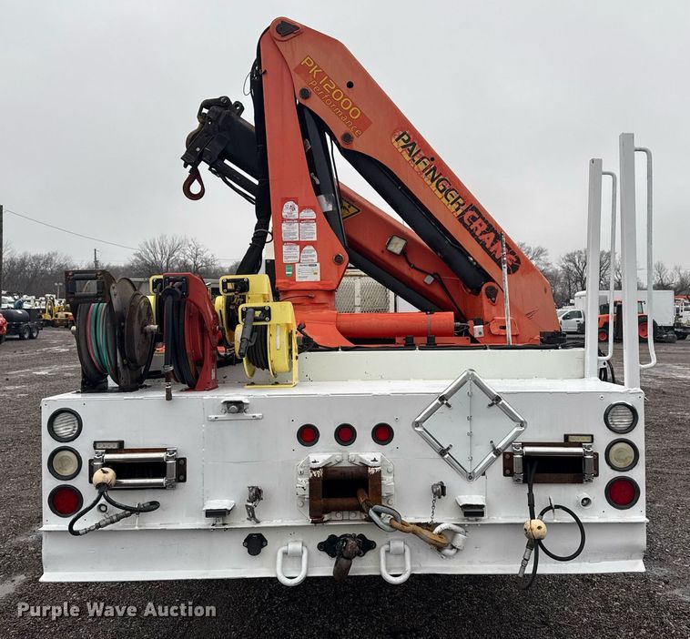 image for item EG2424 2010 Freightliner Business Class M2 crane truck