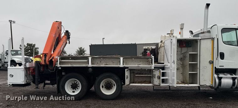 image for item EG2424 2010 Freightliner Business Class M2 crane truck