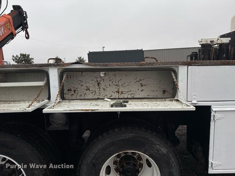 image for item EG2424 2010 Freightliner Business Class M2 crane truck